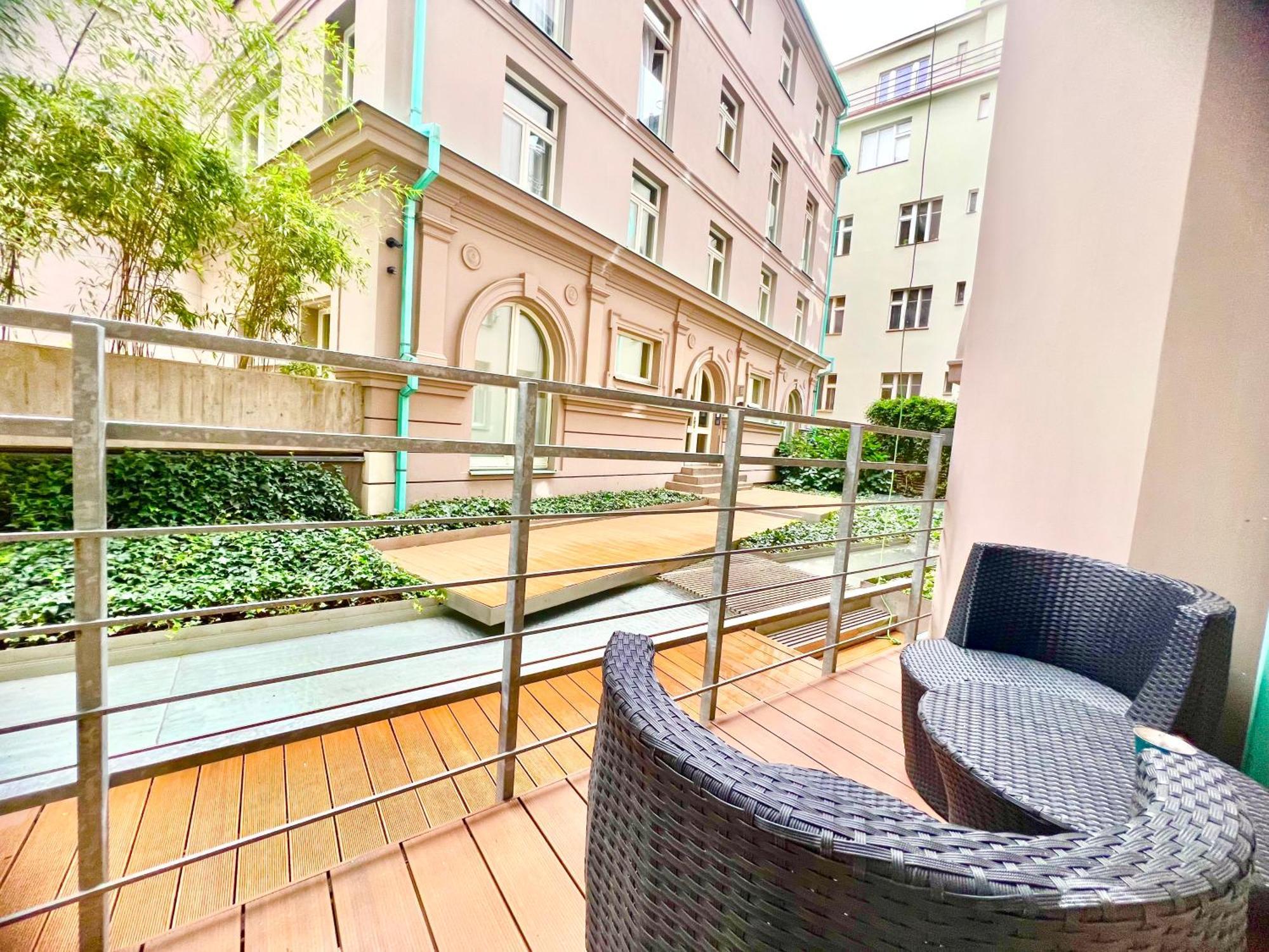 Exclusive Apartment Centrum Praga Esterno foto